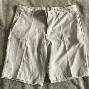 NWOT Golf Head gray shorts.